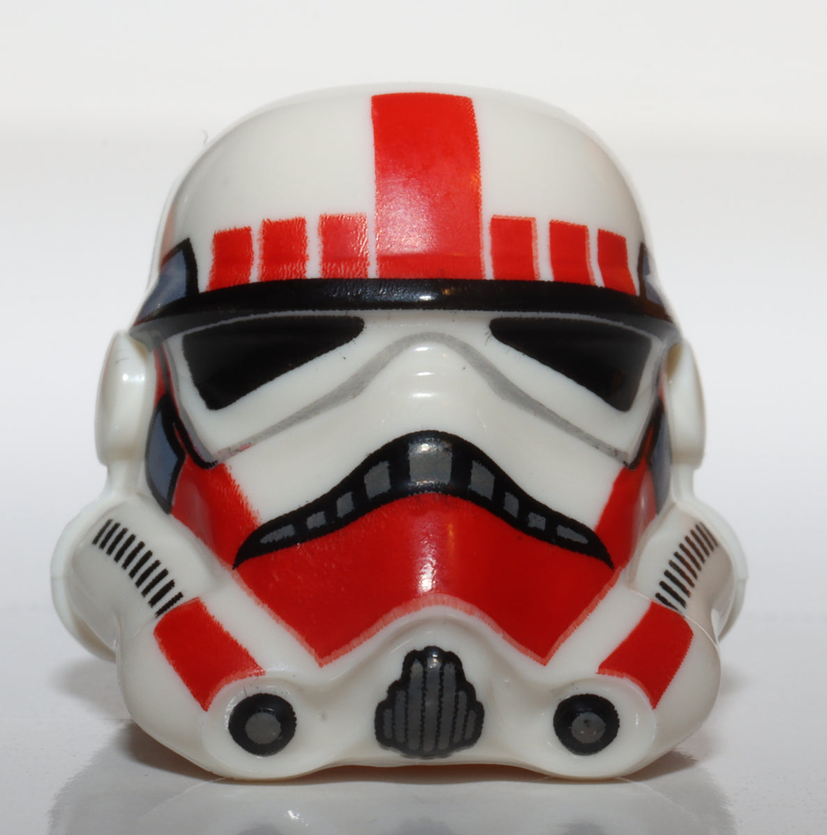 Red and white stormtrooper hot sale helmet