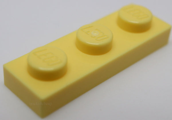 Lego 20x Bright Light Yellow 1 x 3 Plate