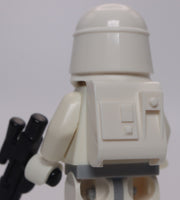 Lego Star Wars Snowtrooper Minifig with Blaster